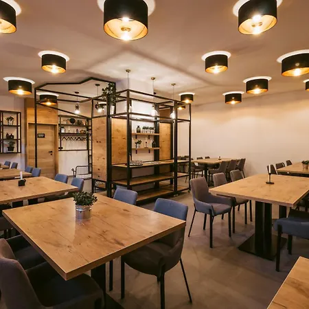 Couette-café Pri Karlu & Maribor