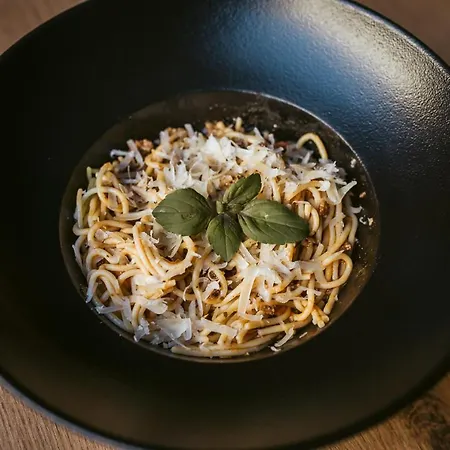 Pri Karlu & 3* Maribor