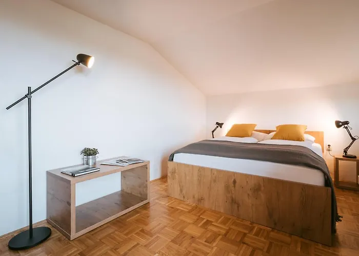 Nocleg ze śniadaniem Pri Karlu &