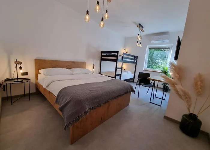 Pri Karlu & Nocleg ze śniadaniem Maribor