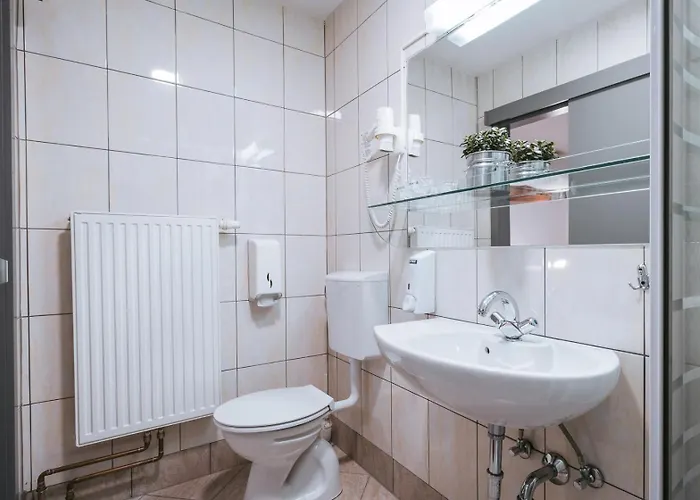 Pri Karlu & Nocleg ze śniadaniem 3*