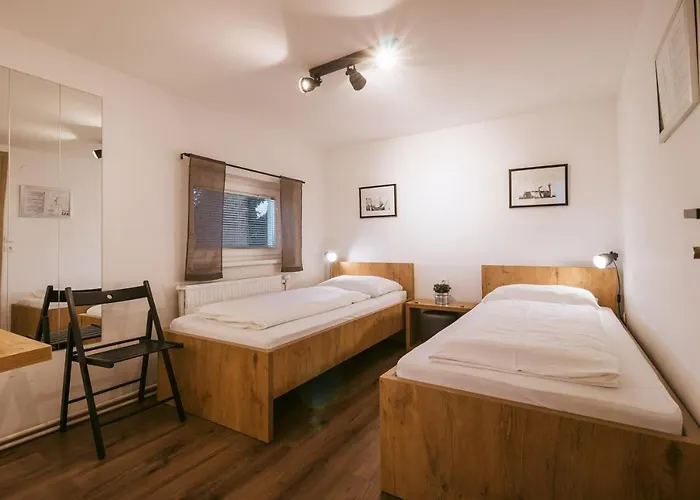 Pri Karlu & ベッド・アンド・ブレックファスト