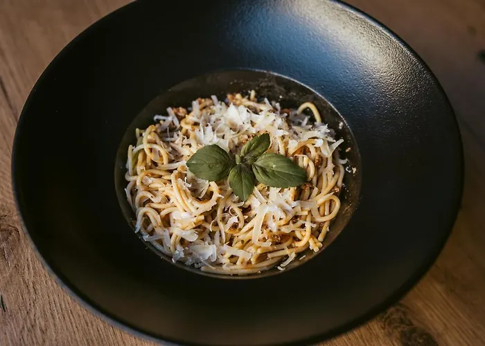 Pri Karlu & 3* Maribor