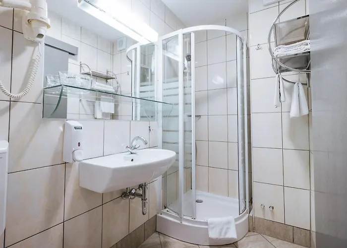 Pri Karlu & Nocleg ze śniadaniem 3*